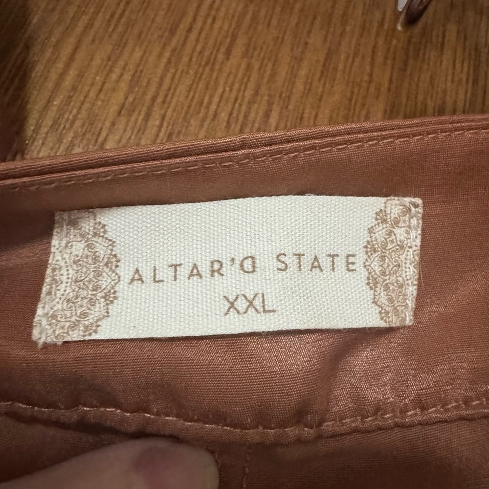 NWT Altar’d State Burnt orange satin / pleather wide leg pants trousers - Picture 4 of 5